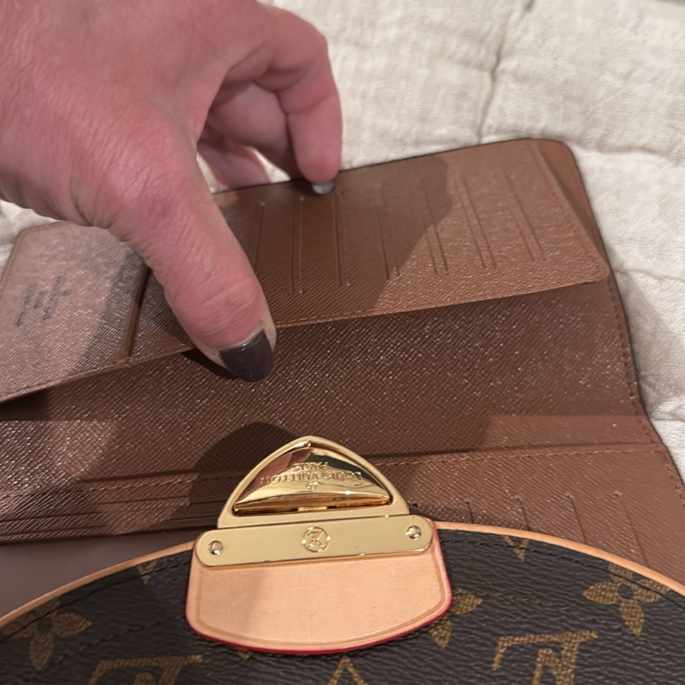Louis Vuitton Brown Eugenie monagramed wallet - Picture 5 of 7